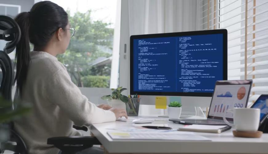 喀喇沁旗企业数字化解决方案：机器学习赋能商业模式升级的核心路径